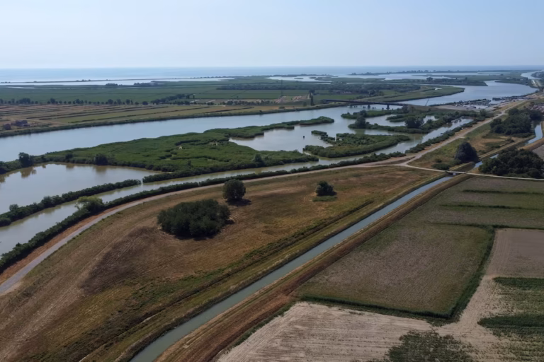 Heatwave Pushes Seawater into Italy's Po River, Threatening Farms and Food Production