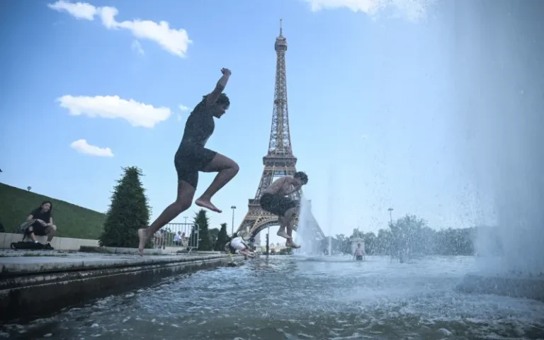 France’s Heatwave Reveals a Human Rights Crisis Behind Prison Walls