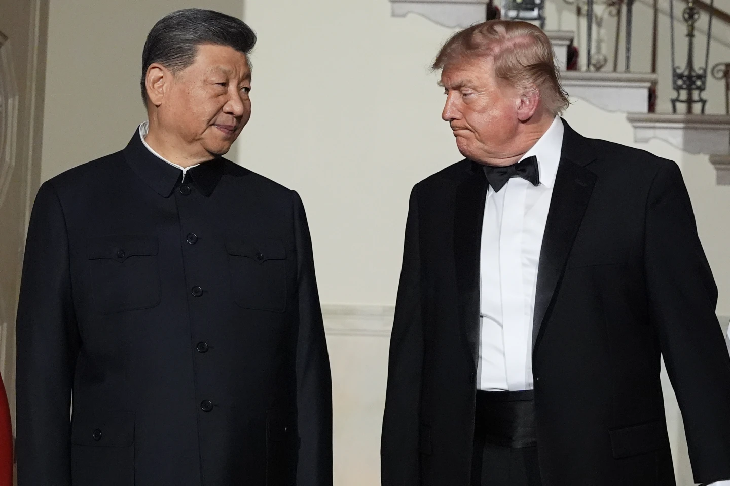 Xi